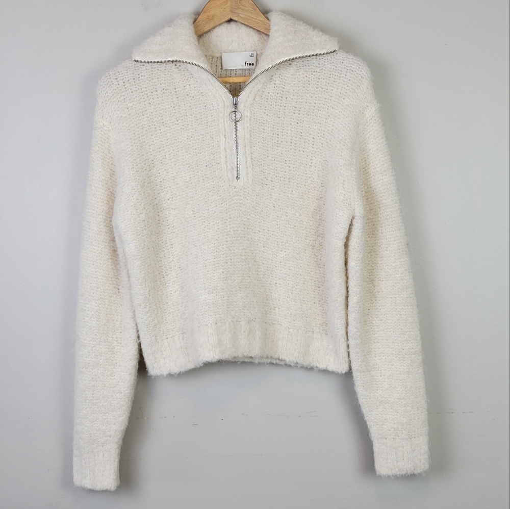 Aritzia Cream Half-Zip Textured Sweater - Picture 12 of 12